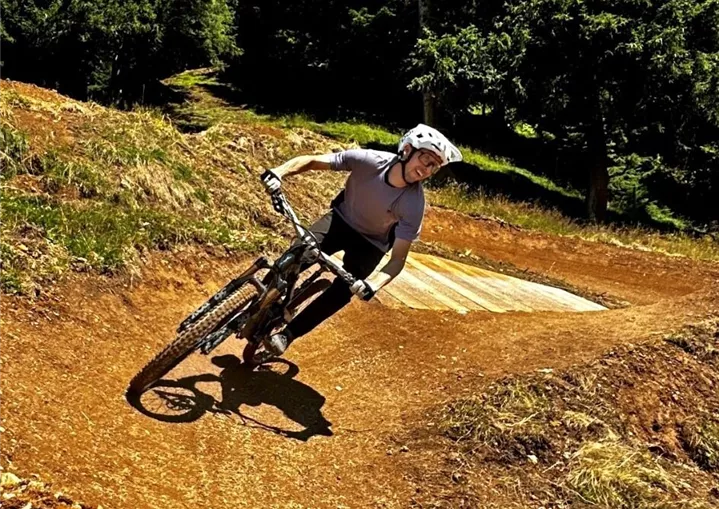 Mountainbiker auf dem Streiteck Trail